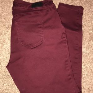 Maroon Celebrity Pink Jeggings